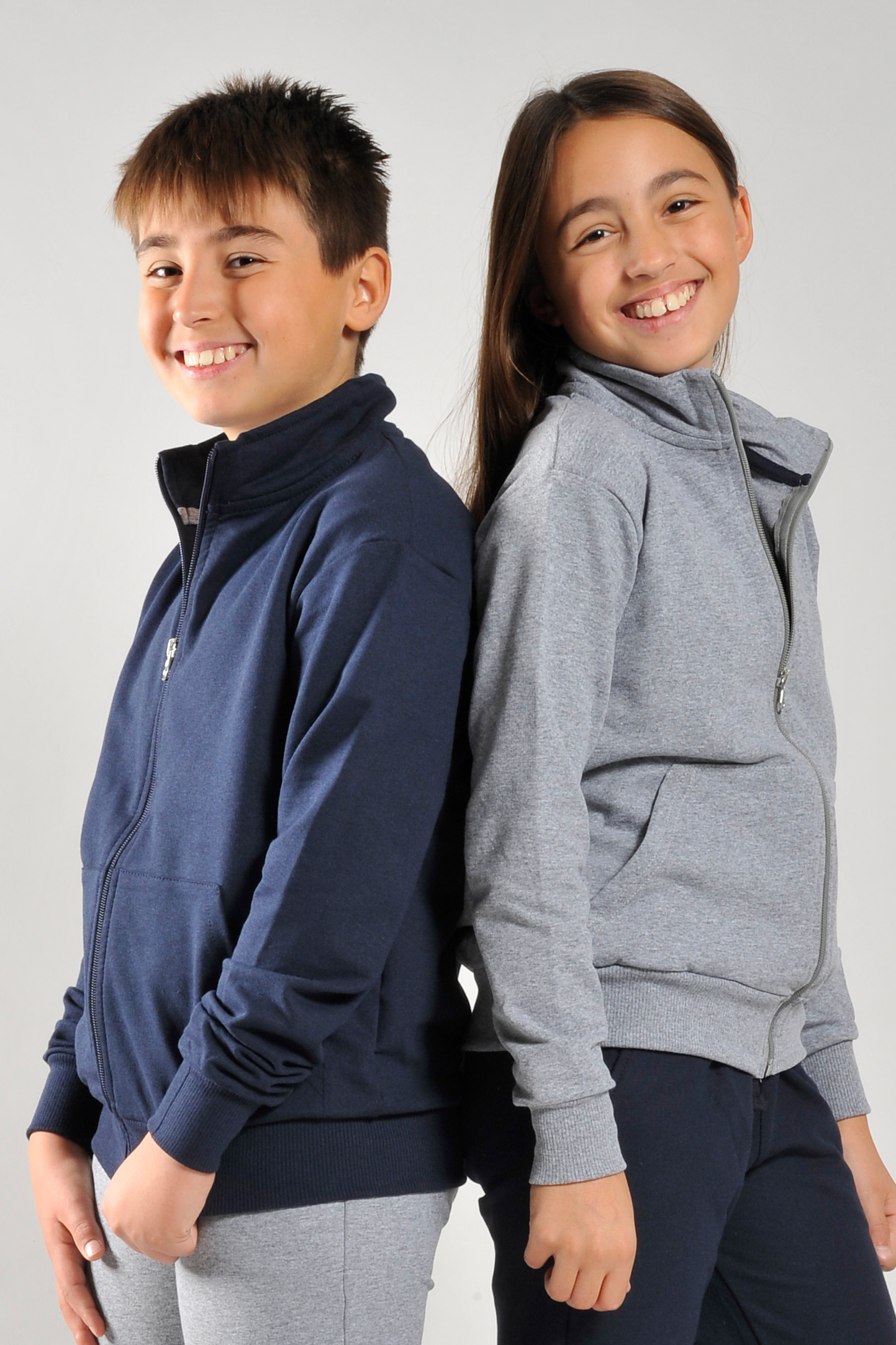 Kinder-Sweatshirt mit Reißverschluss aus Stretchmaterial