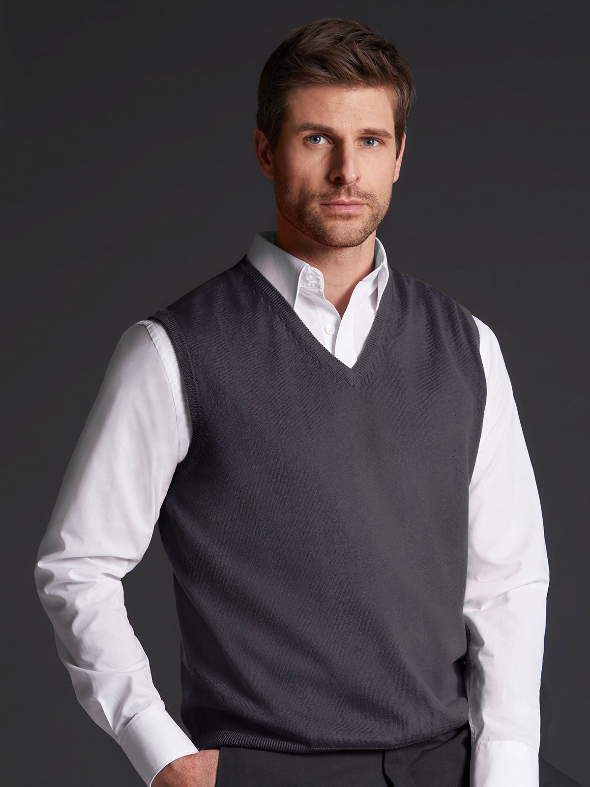 Herren-Pullover mit V-Ausschnitt