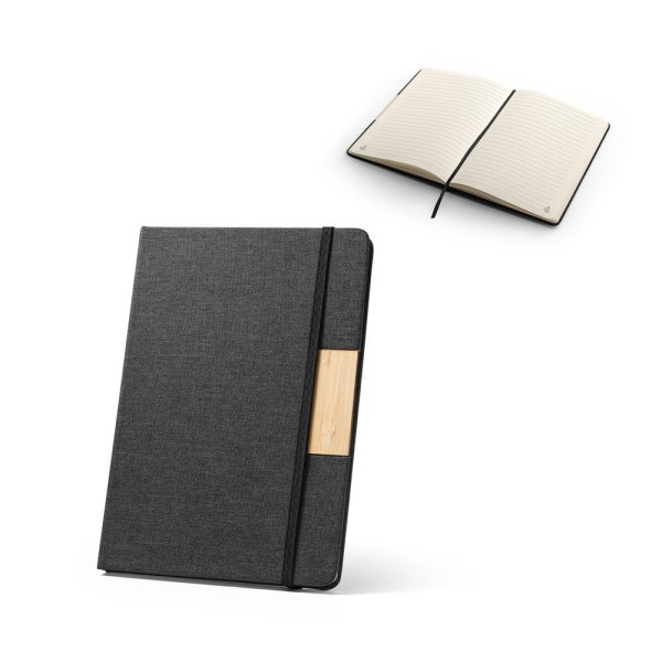 MÁRQUEZ. A5 Notizbuch mit festem Einband aus 100% recyceltem PET-Gewebe und linierten Seiten aus Recyclingpapier.